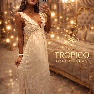 Elegant Cream Maxi Dress